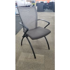 Pre-owned Haworth X99 nesting chair has a Gas (1X-4) seat, Beach mesh back, black fixed avian arms and (4) post legs.