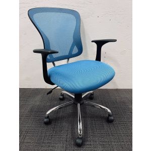 Source Task Chairs (Blue/Chrome)