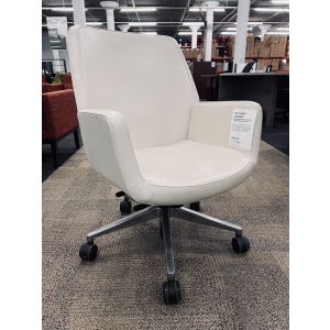 Steelcase Bindu Executive Chair (White/Chrome)