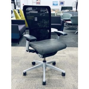 Haworth Zody Task Chair (Grey/Black)