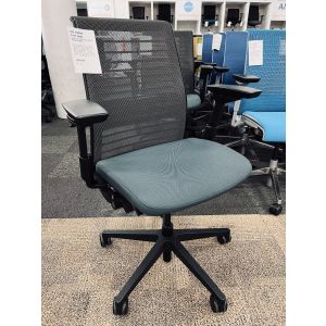 Steelcase Think Task Chair (Graphite/Black)