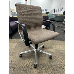 Vecta Conference Chair (Brown/Chrome)