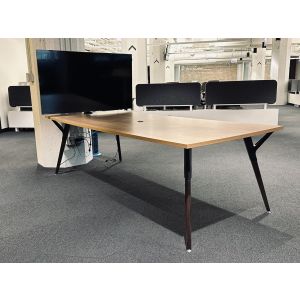Teknion Upstage Y Desk with Mounted TV - 96" x 42"
