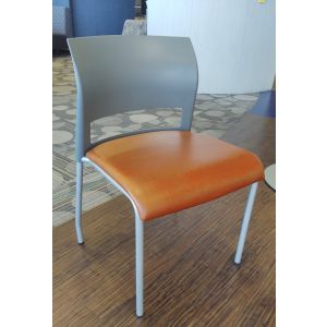 Steelcase Move Cafe Chair (Earth/Sterling Dark Solid)