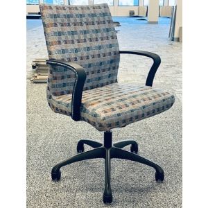 Steelcase Chord Mid Back Conference Chair (Multi Pattern)
